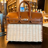  Graceful everyday bag front view