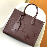  classic crossbody bag styled with outfit 24