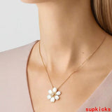 Close-up detail view of Van Cleef & Arpels unisex jewelry piece