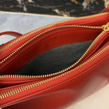 Handle and strap detail of premium chic women's handbag – women's premium purse