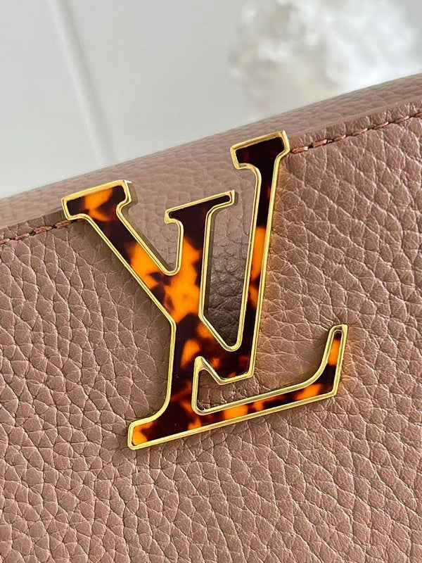 Close-up detail of structured statement women's handbag – women's everyday handbag