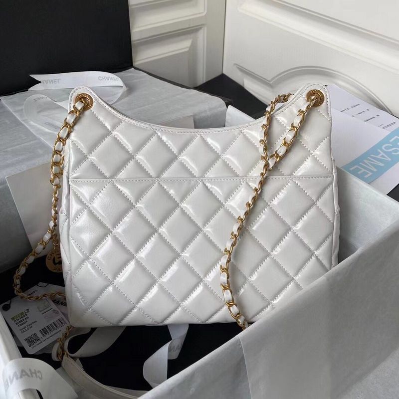 Zivas Charm Refined Everyday Style Designer Handbag (Elevated Daily Companion) – Detail View