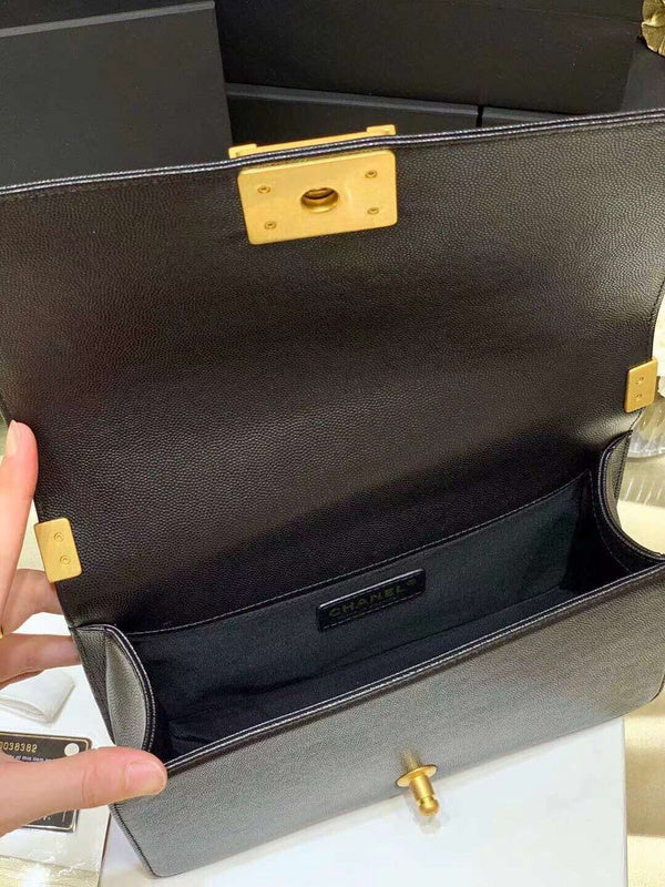  mid purse view 9