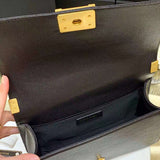  mid purse view 9