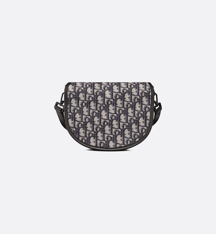 Styled lifestyle shot of elevated premium women's handbag – women's statement bag