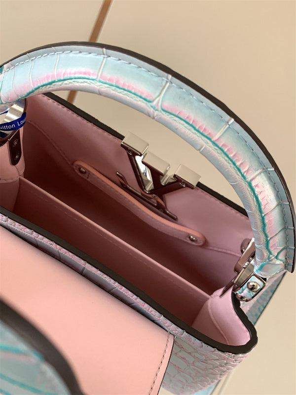  satchel interior and compartment view 9