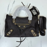 Zivas Charm Effortless Sophistication Fashion Handbag (Refined Modern Silhouette) – Lifestyle Shot