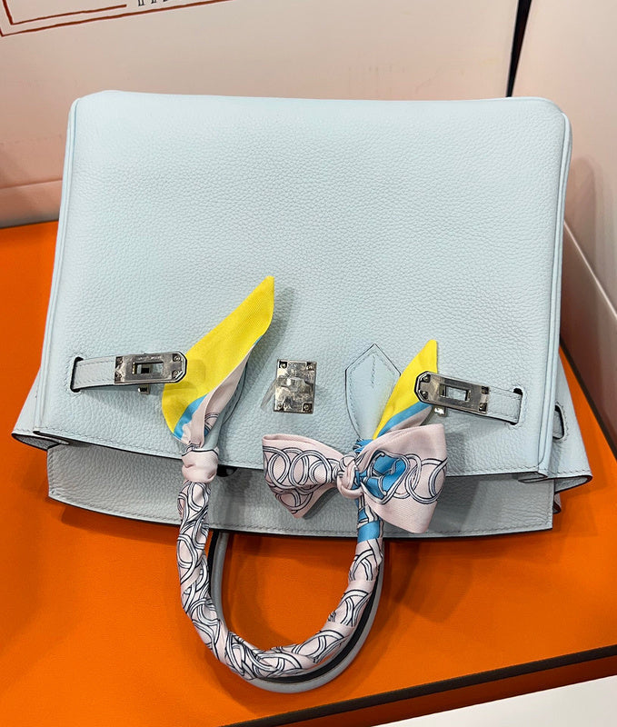 Side view of modernist structured handbag