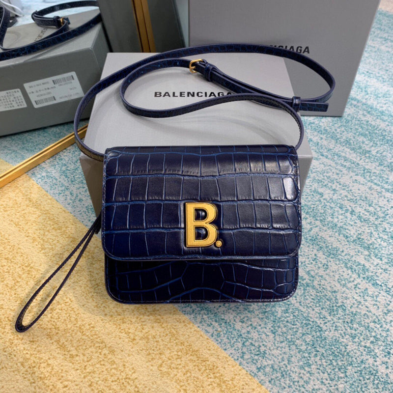Effortless Premium PU Leather Handbag - Understated Luxury Look | Women's Designer-Inspired Purse #645 - side angle view (image 2) of designer-inspired handbag