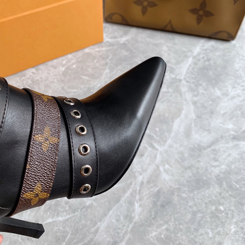 Louis Vuitton luxury shoes full view — premium authentic designer style