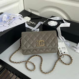 Zivas Charm Signature Style Fashion Handbag (Statement-Ready Design) – Lifestyle Shot