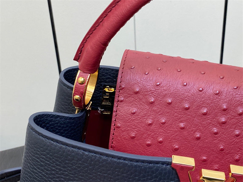  top-handle bag close-up of hardware and finish 35