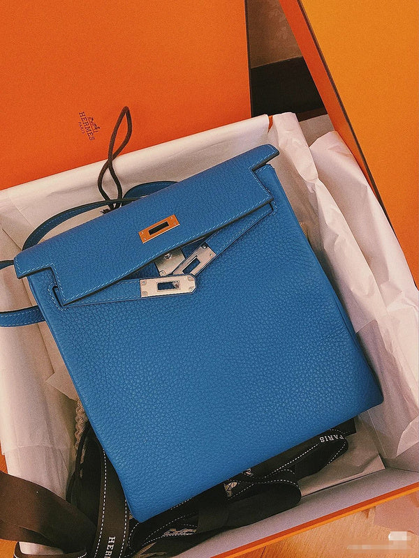 Close-up detail of streamlined bag design
