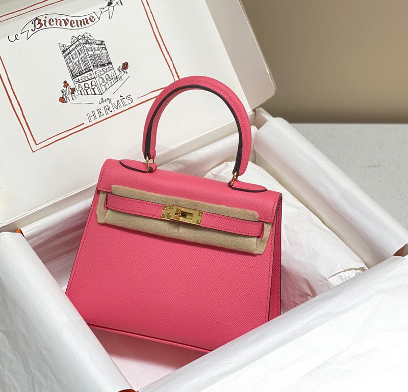 Chic bag shown from front angle