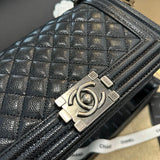 Zivas Charm Contemporary Flair Designer Handbag (Premium Everyday Carry) – Detail View