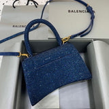 Effortless Vegan Leather Handbag - Versatile Everyday Design | Women's Everyday Carry Handbag #538 - close-up detail shot (image 3) of designer-inspired handbag