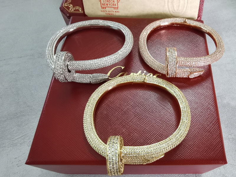Front view of Cartier unisex jewelry piece