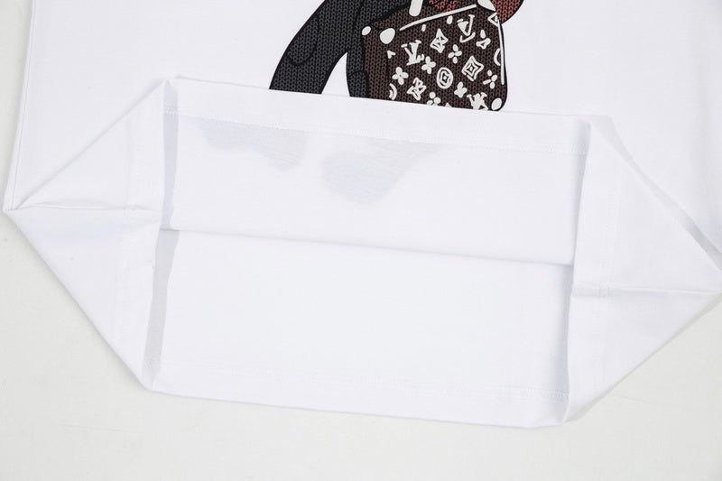 Front view of Louis Vuitton cotton t-shirt with contemporary cut