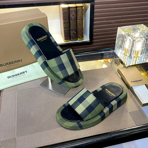 Burberry shoes Style 040 - texture and material detail