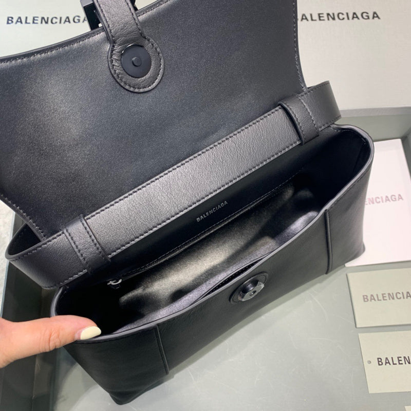 Effortless Premium PU Leather Handbag - Premium Craftsmanship Detailing | Women's Fashion Handbag #523 - alternate angle view (image 8) of designer-inspired handbag