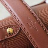  timeless crossbody bag detail view showing craftsmanship 20