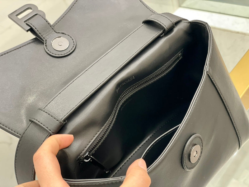 Ziva's Charm handbag – styled view (one versatile size)