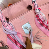  shopper bag interior and compartment view