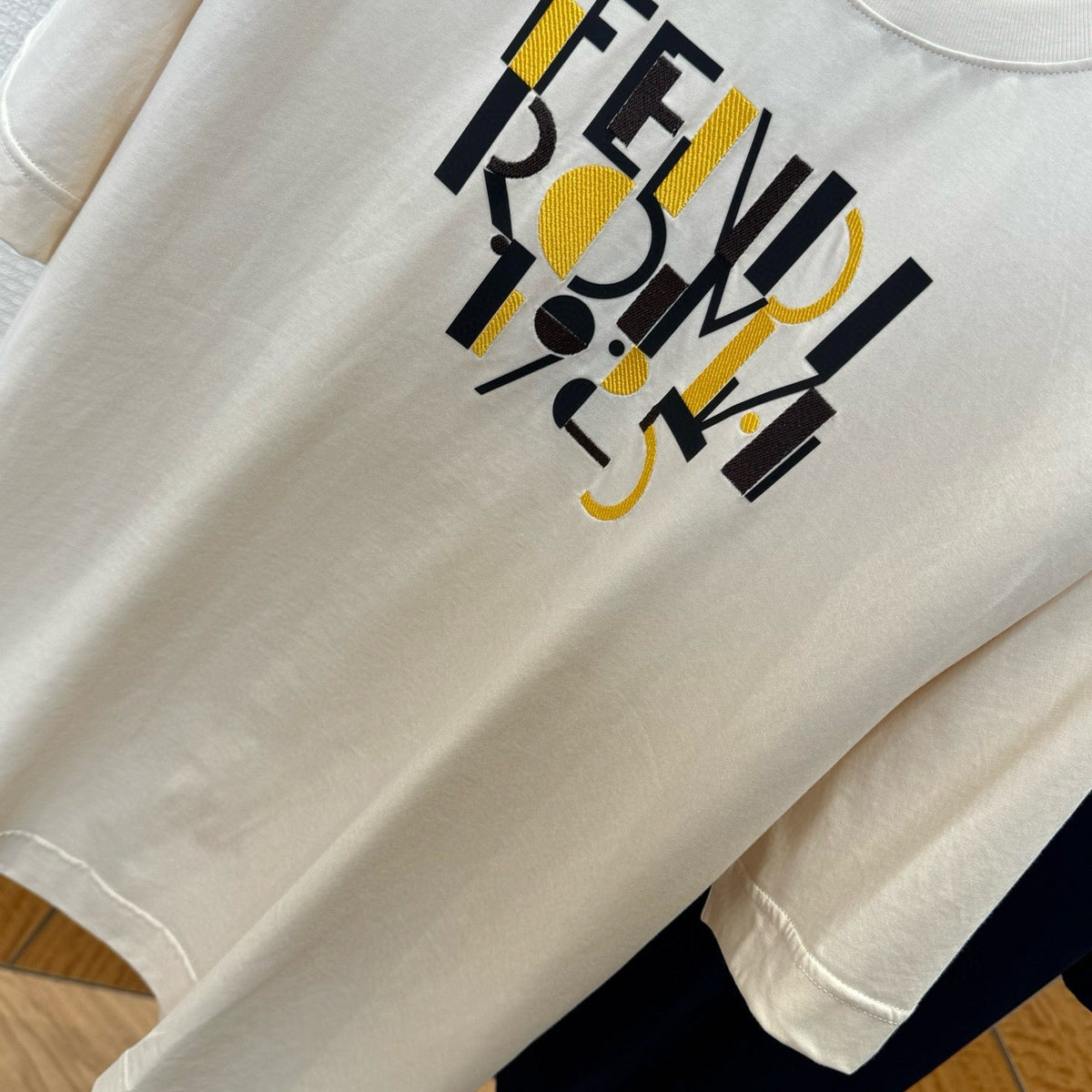 T-Shirts? Fen T-shirt Casual Everyday Designer Tee