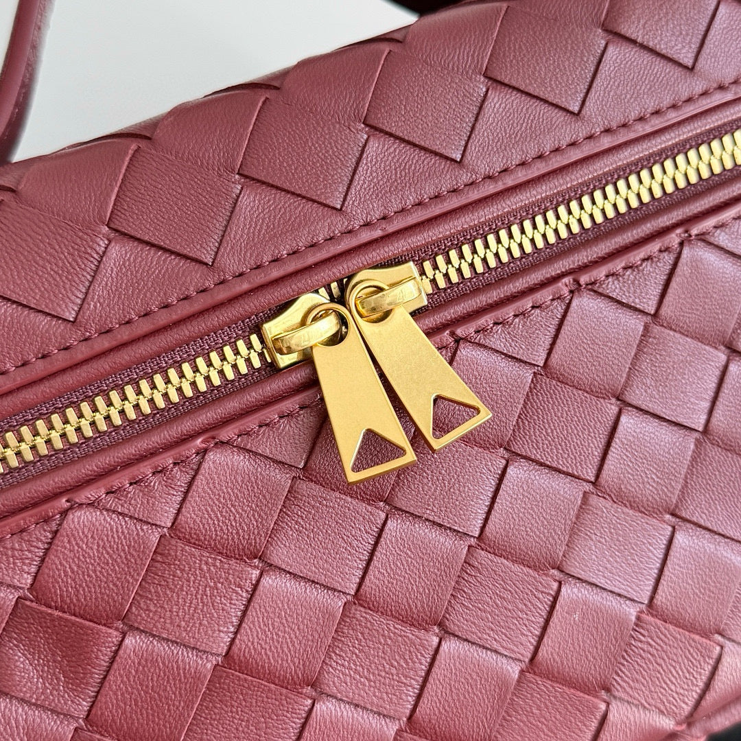 Bags? Bott V Bang Bang Bag Elegant Everyday Designer Handbag