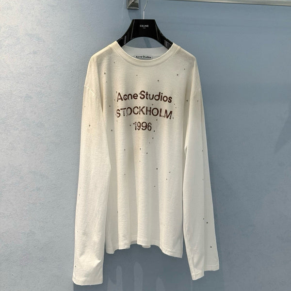 Acne Studios Top – luxury designer piece at Bellvora