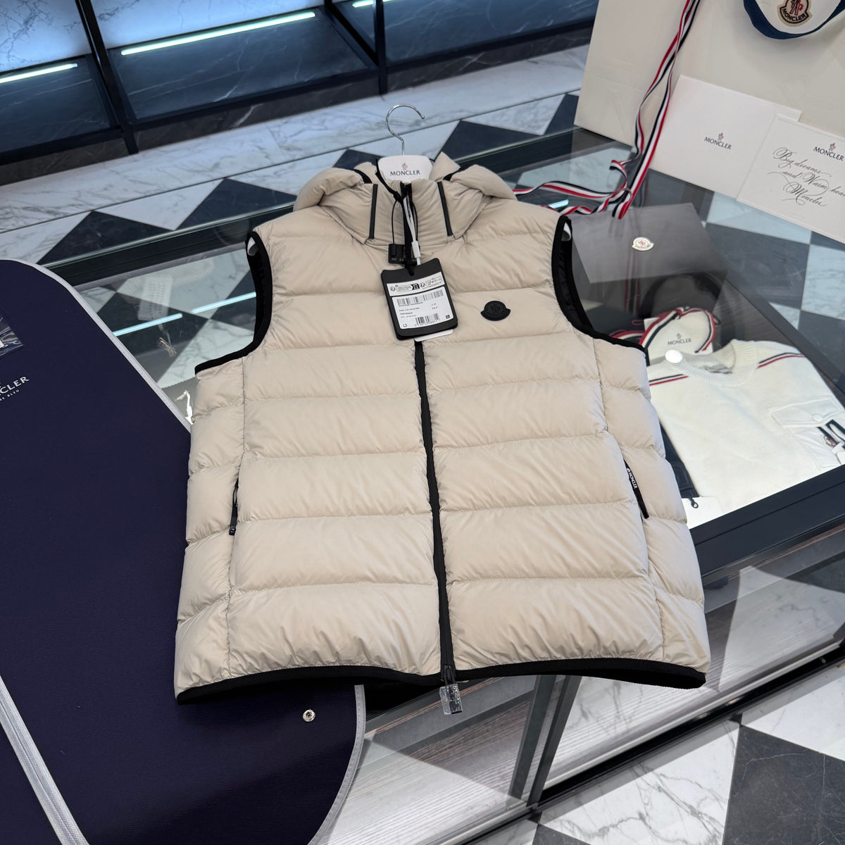 Vests? Monc Valmasque Vest Luxury Casual Designer Gilet