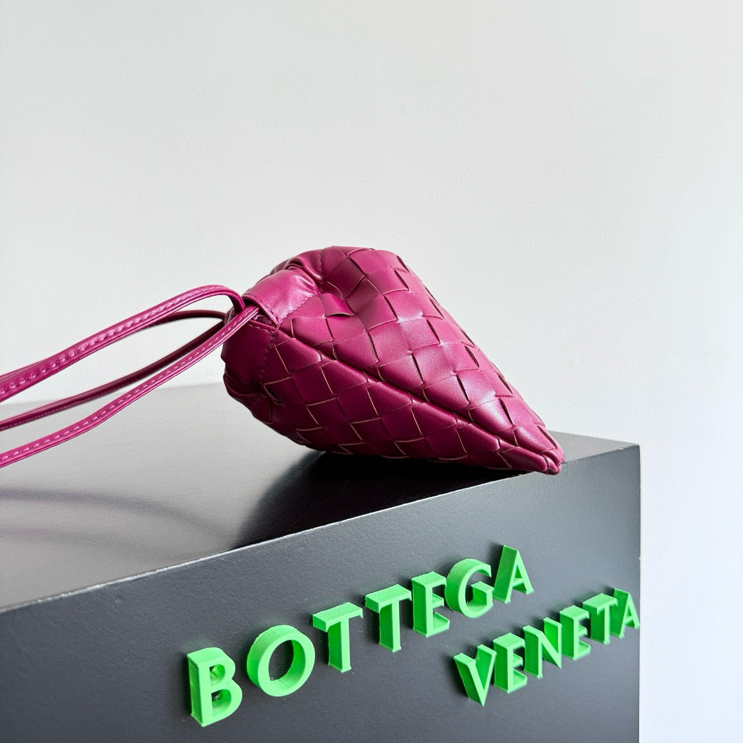 Accessories? Bott V Small Dustbag Luxury Designer Fashion Accessory