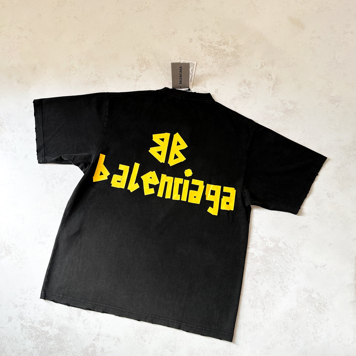 Balenciaga T-Shirt Nd detail shot – authentic designer craftsmanship