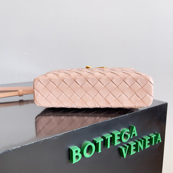 Bags? Bott V Bang Bang Bag Elegant Everyday Designer Handbag