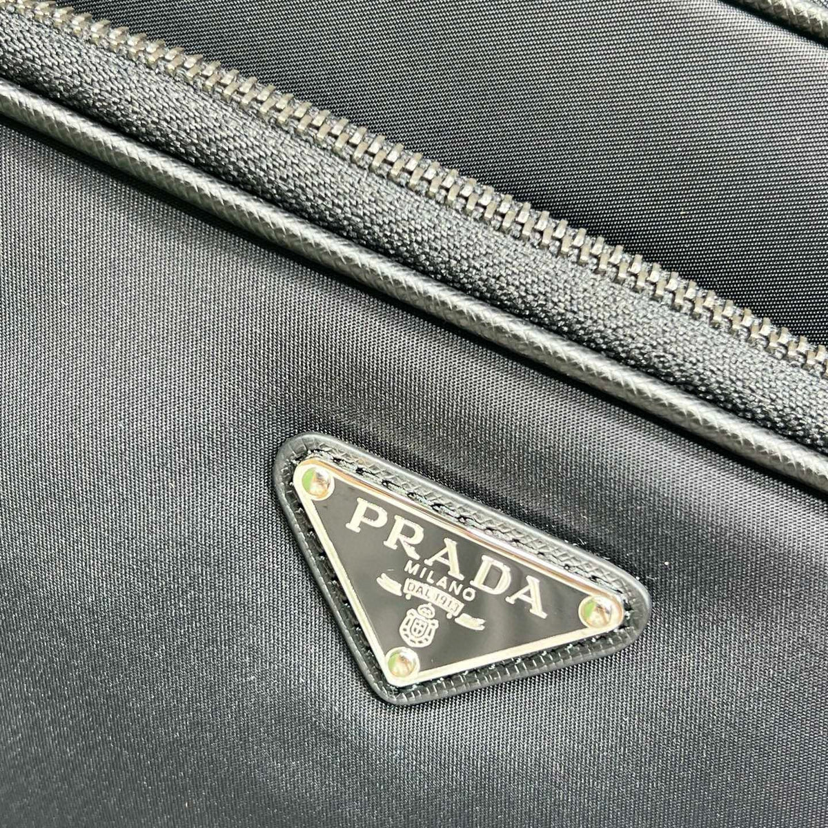 Wallets? Pd Small Re-nylon Shoulder Bag Premium Leather Designer Wallet