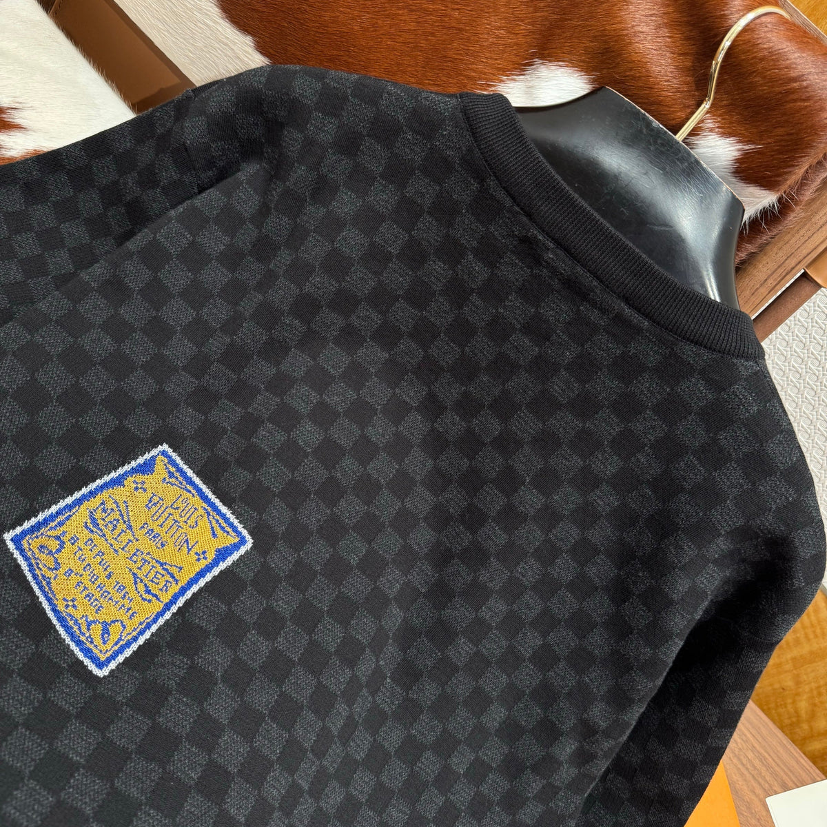 Louis Vuitton T-Shirts? Louis Vuitton Lou T-shirt Premium Designer Cotton T-Shirt