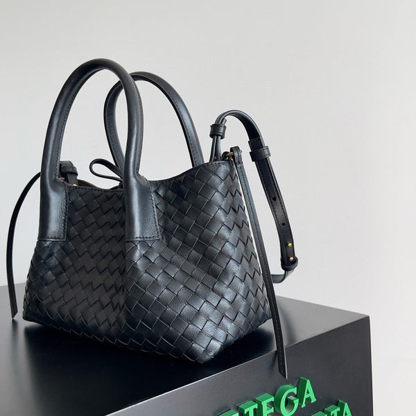 Bags? Bott V Small Pinacoteca Bag Elegant Everyday Designer Handbag