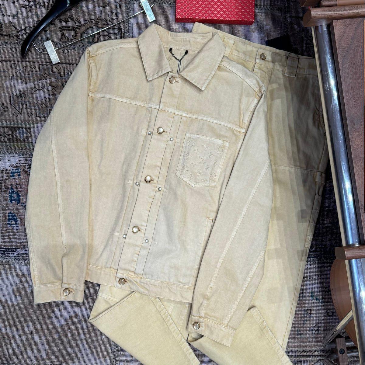 Louis Vuitton Pants? Louis Vuitton Lou Trousers Premium Designer Casual Trousers