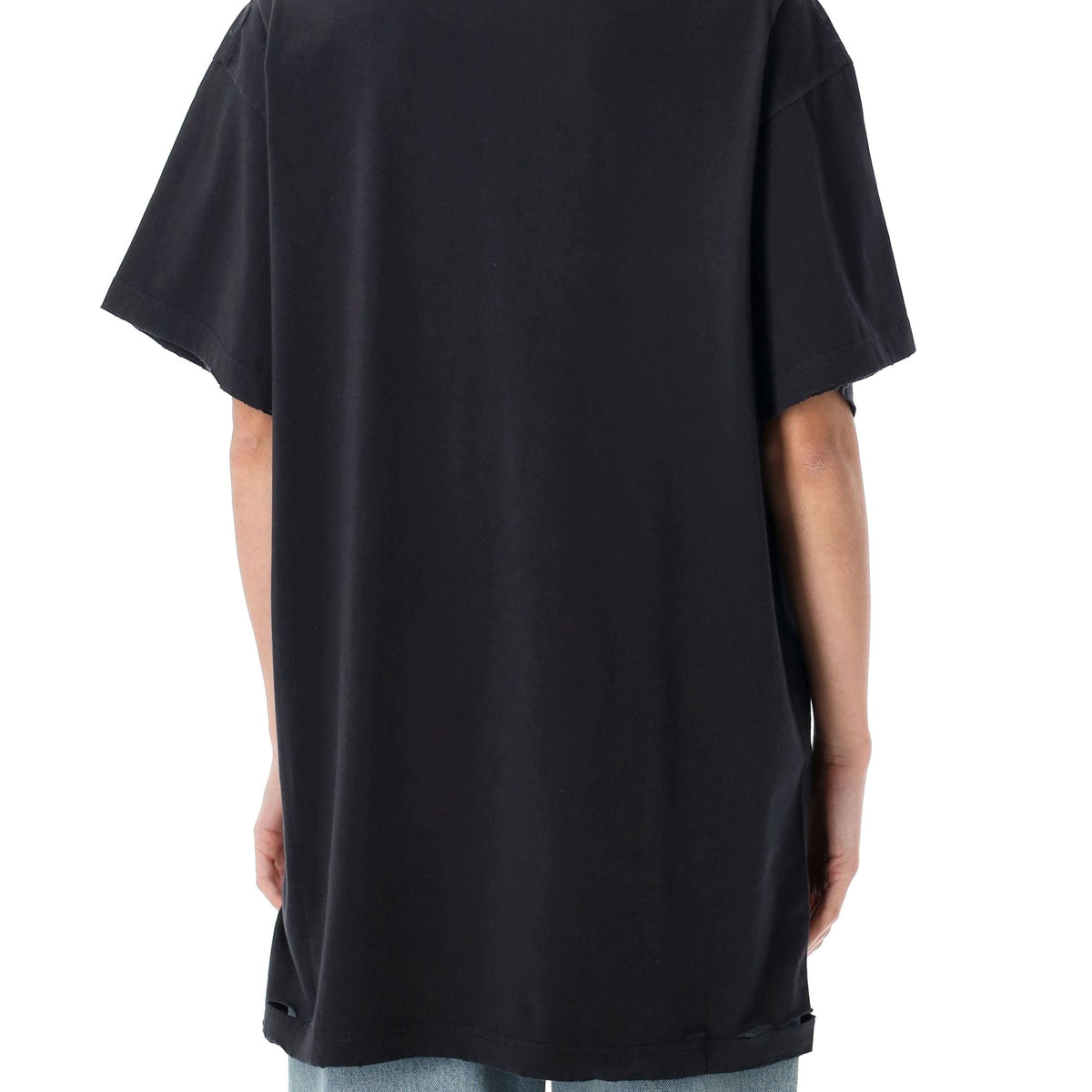 Balenciaga premium t-shirts & polos detail and craftsmanship close-up