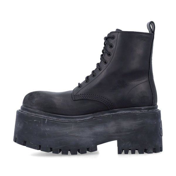 Balenciaga Shoes? BALENCIAGA Strike Platform Bootie - 8 cm Comfortable Everyday Designer Shoes