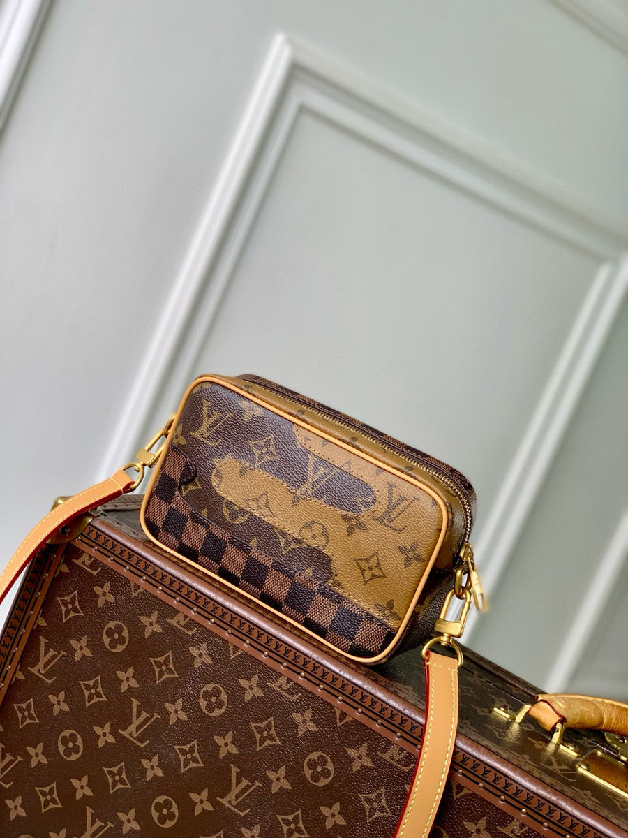 Louis Vuitton Wallets? Louis Vuitton Lou Trocadero Wearable Wallet Elegant Everyday Leather Wallet