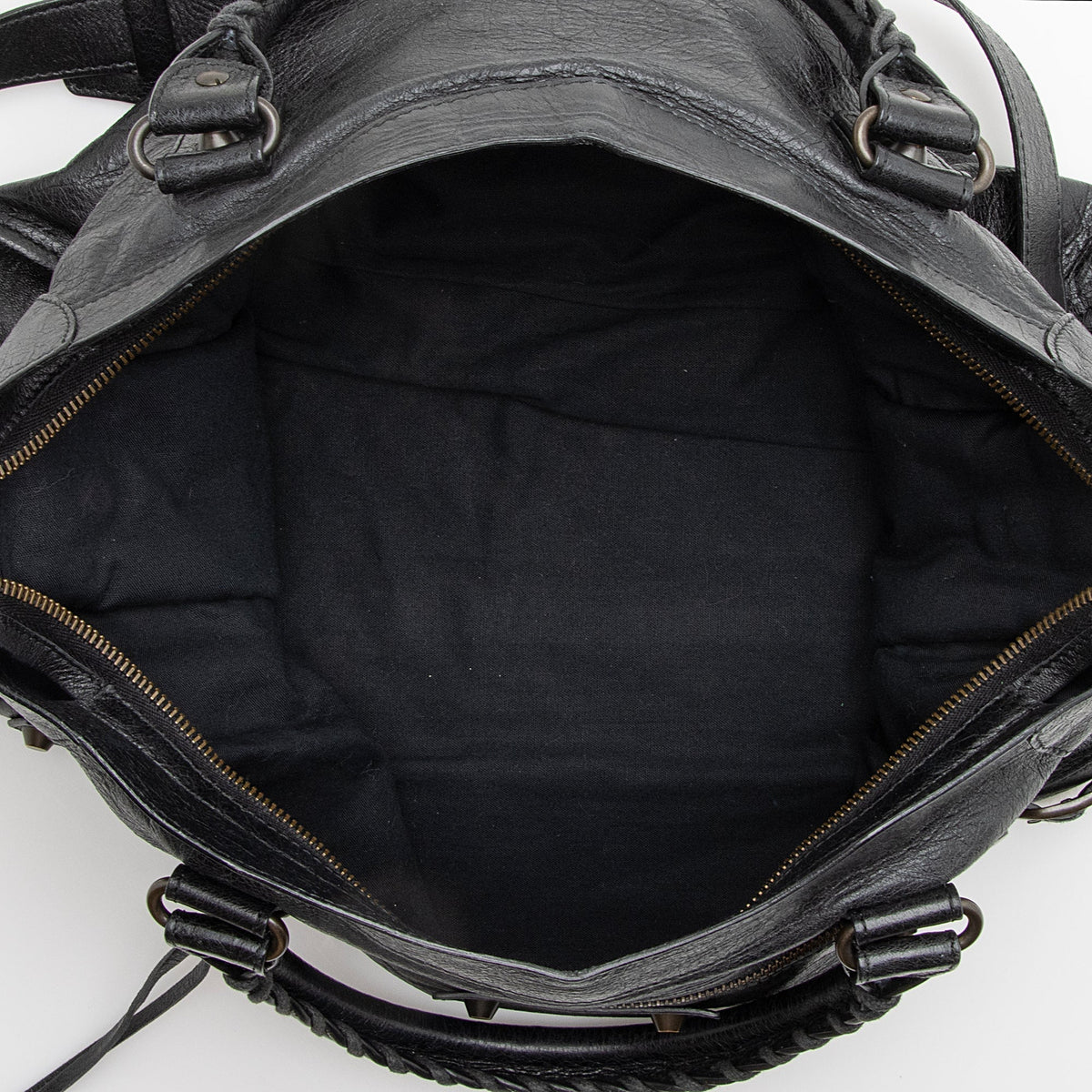 Balenciaga Agneau Classic City Satchel 22758 | Authentic Pre-Owned hardware detail