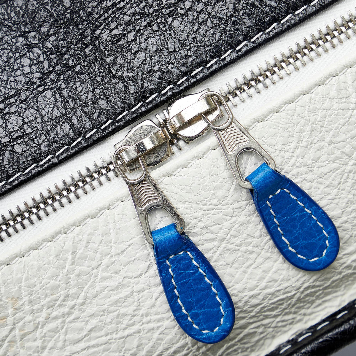 Balenciaga Bazar Shopper 6rnq2t | Authentic Pre-Owned side view