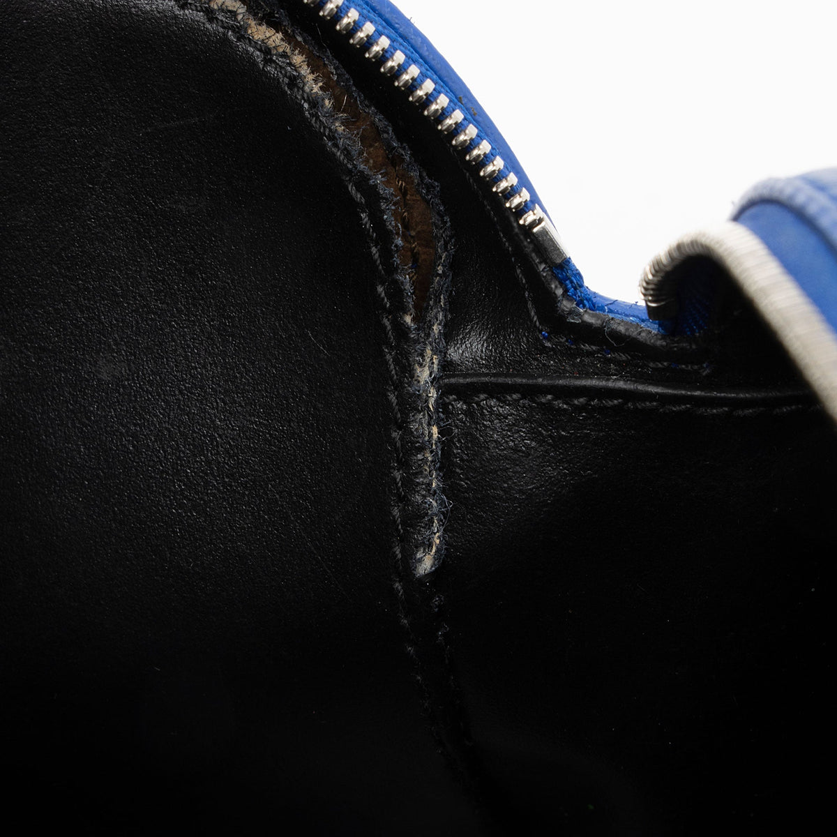Balenciaga Calfskin Everyday S Camera Bag - Final Sale angle view