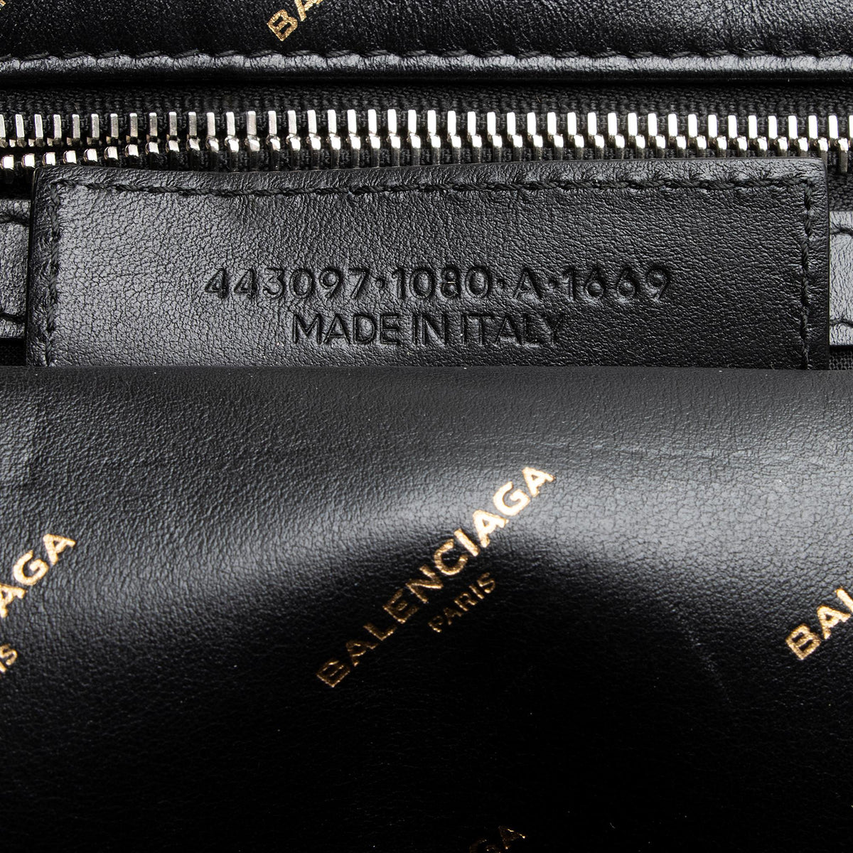 Balenciaga Leather Logo Bazar Large Tote | Authentic Pre-Owned detail view