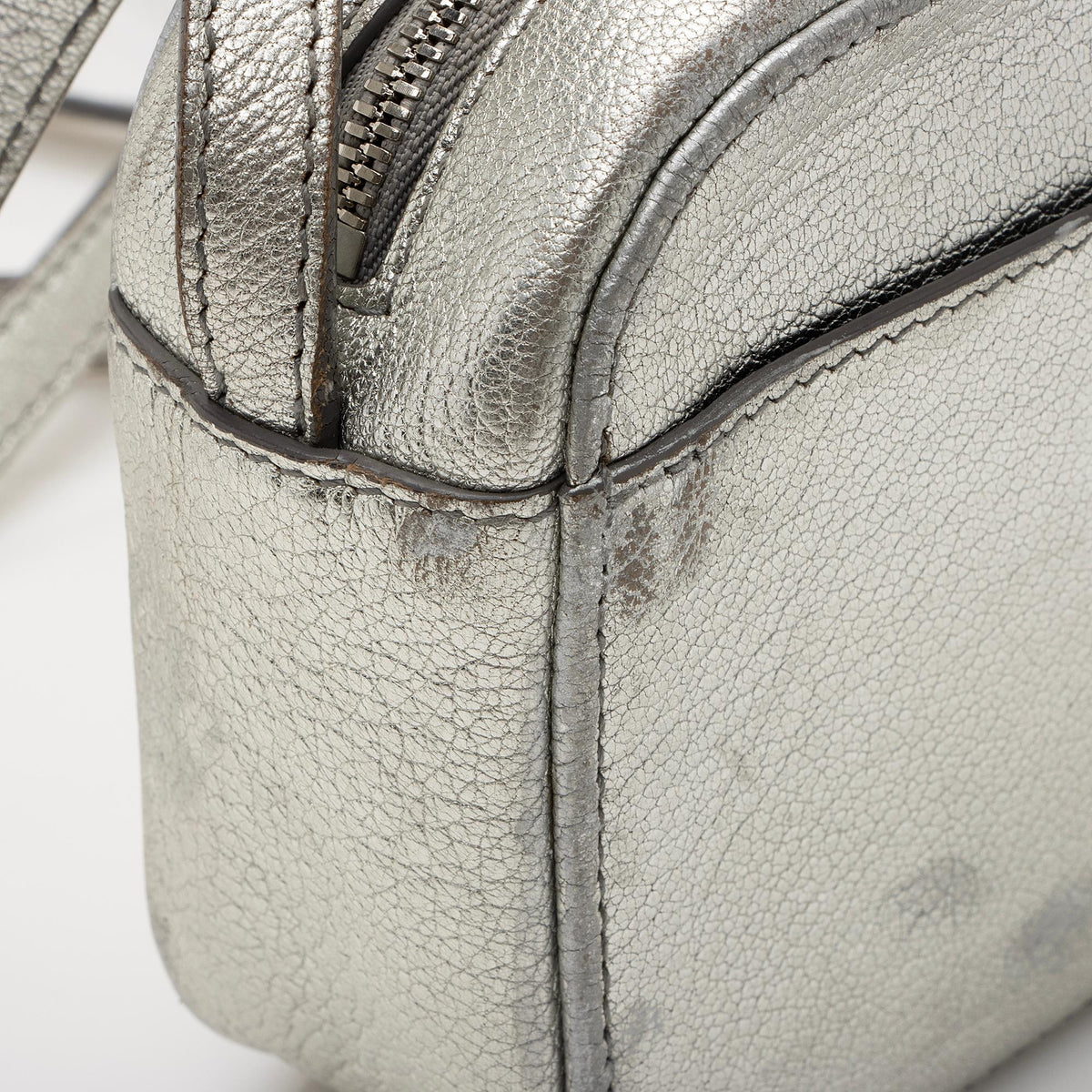 Balenciaga Metallic Calfskin Everyday XS Camera Bag | Authentic Pre-Owned side view