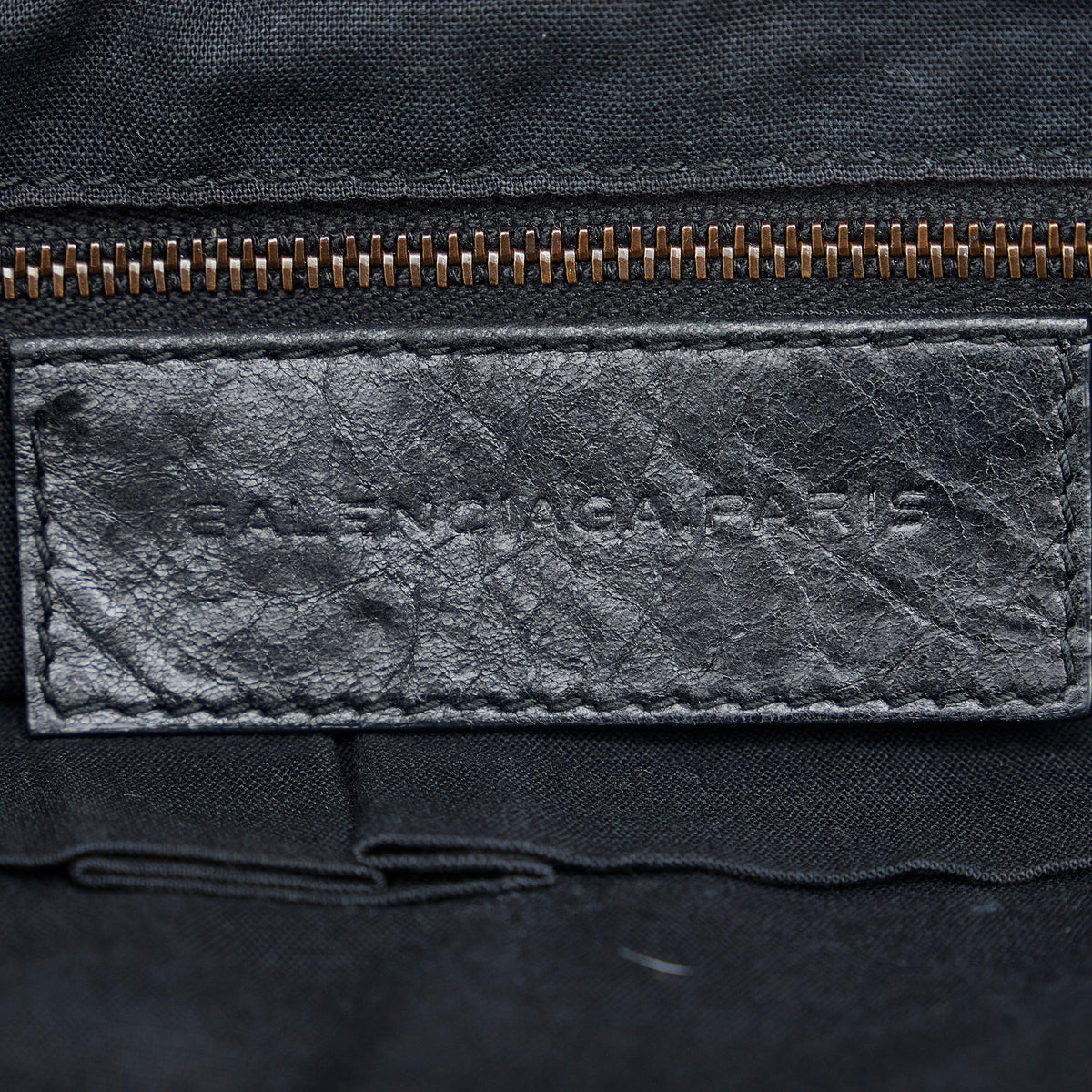 Balenciaga Motocross Classic Bowling Satchel ScNPU3 | Authentic Pre-Owned hardware detail
