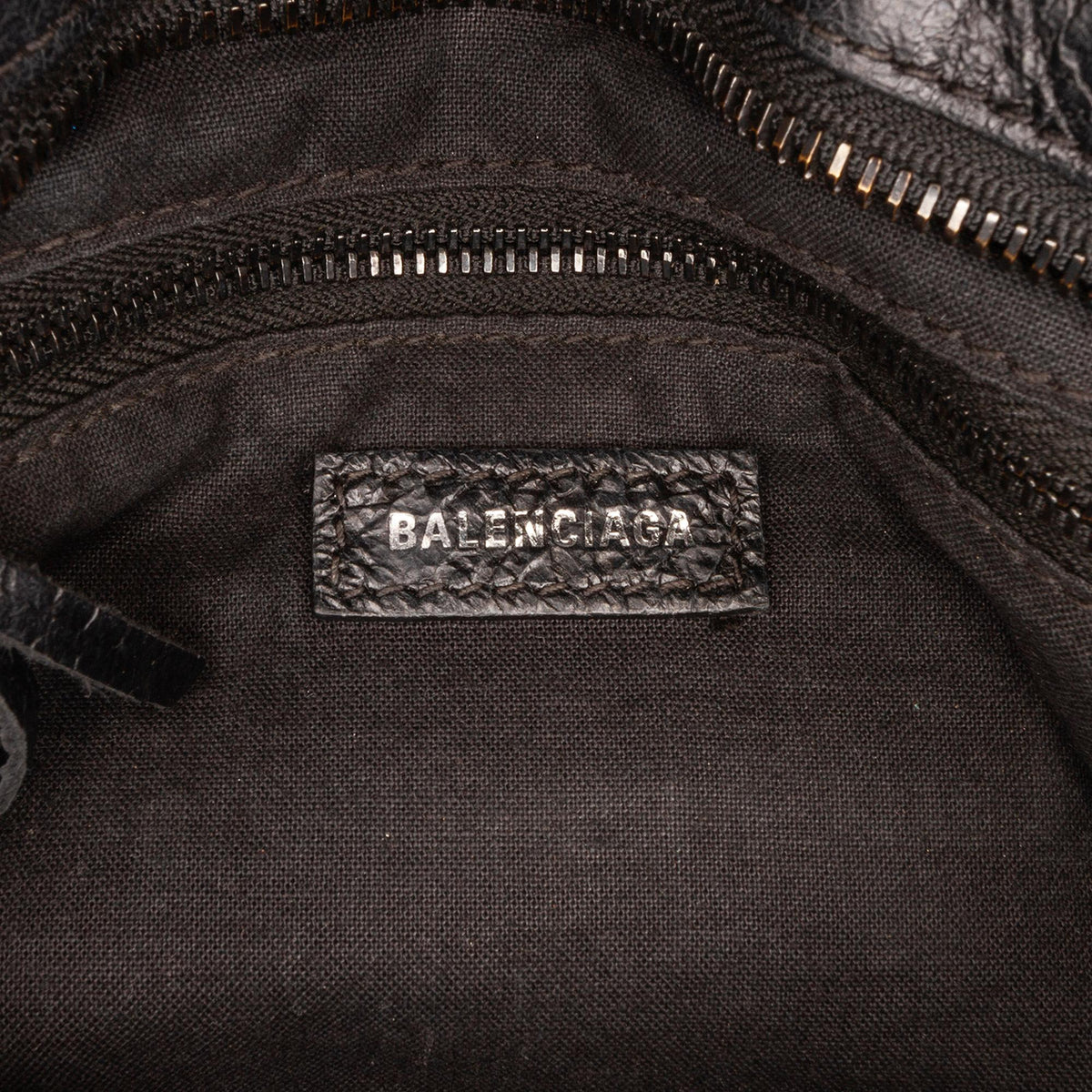 Balenciaga Motocross Classic City Handbag erVWU7 | Authentic Pre-Owned close-up view