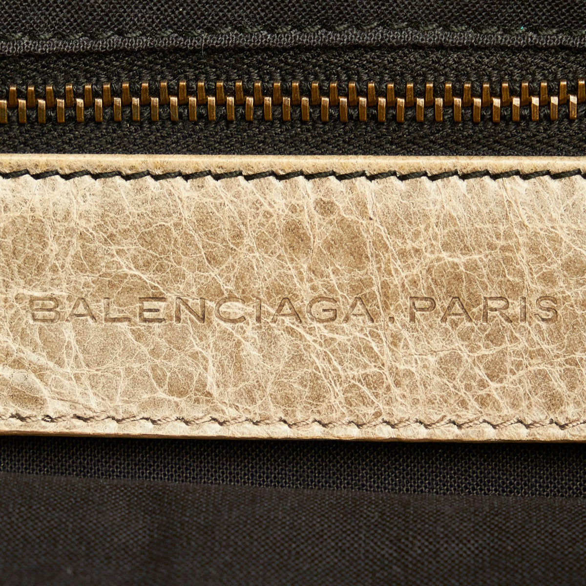 Balenciaga Motocross Classic Day Leather Hobo | Authentic Pre-Owned hardware detail