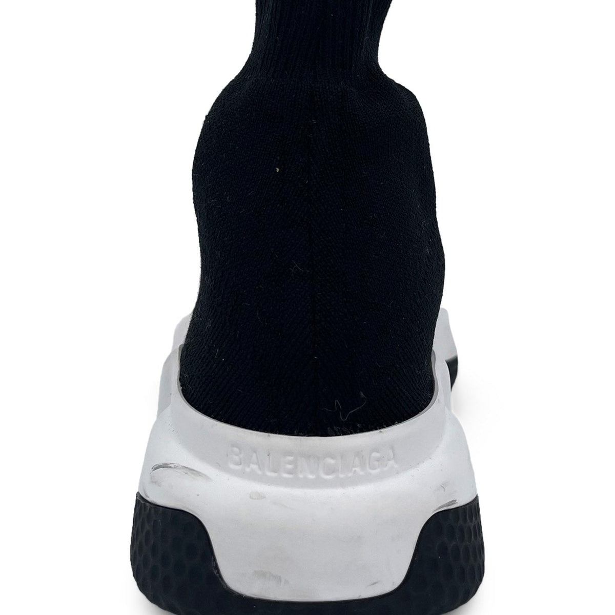 Morvorux elegant leather Accessory back view